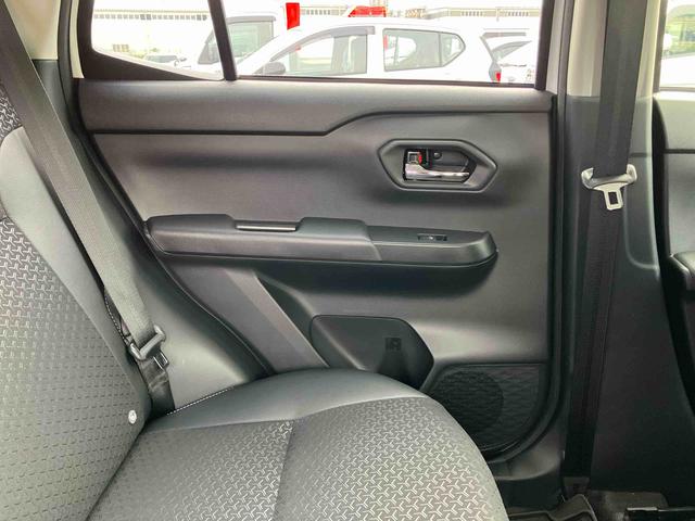 ロッキープレミアムG HEVアダプティブクルコン LEDヘッドライト&フォグランプ バックフォグランプ 17インチアルミホイール シートヒーター 電動駐車ブレーキ コーナーセンサー 衝突被害軽減ブレーキ(千葉県)の中古車