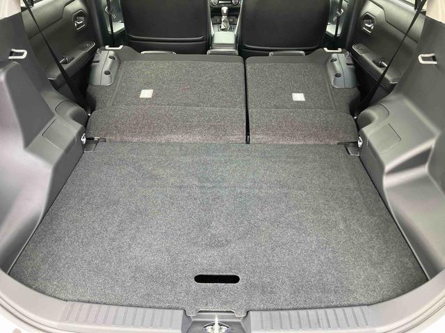 ロッキープレミアムG HEVアダプティブクルコン LEDヘッドライト&フォグランプ バックフォグランプ 17インチアルミホイール シートヒーター 電動駐車ブレーキ コーナーセンサー 衝突被害軽減ブレーキ(千葉県)の中古車