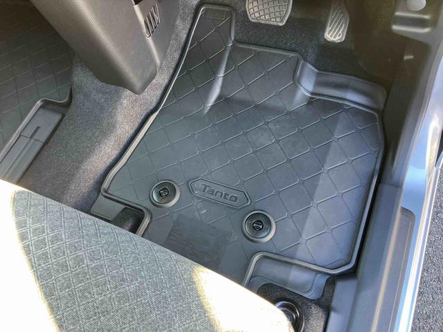 タントＸバックカメラ　左側電動スライドドア　シートヒーター　電動パーキングブレーキ　ＬＥＤヘッドライト　オートライト　オートエアコン　上下２段調節式デッキボード　コーナーセンサー　衝突被害軽減ブレーキ（千葉県）の中古車