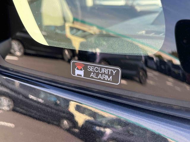 タントXLEDヘッドライト/片側電動スライドドア/キーフリー/コーナーセンサー/アイドリングストップ/衝突回避支援システム/横滑り防止装置/オートライト/オートエアコン/電動格納ミラー/電動パーキングブレーキ(千葉県)の中古車