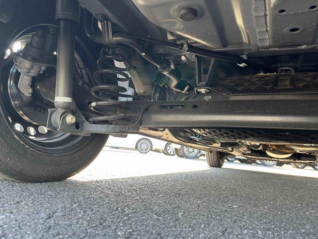 タントXLEDヘッドライト/片側電動スライドドア/キーフリー/コーナーセンサー/アイドリングストップ/衝突回避支援システム/横滑り防止装置/オートライト/オートエアコン/電動格納ミラー/電動パーキングブレーキ(千葉県)の中古車