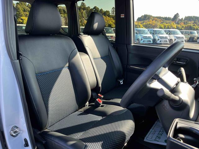 タントカスタムＸＬＥＤヘッドライト／両側電動スライドドア／コーナーセンサー／アイドリングストップ／衝突回避支援システム／横滑り防止装置／オートエアコン／アルミホイール／キーフリーシステム／電動格納ミラー／オートライト（千葉県）の中古車