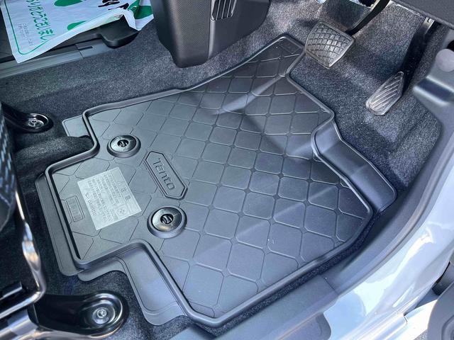 タントカスタムＸＬＥＤヘッドライト／両側電動スライドドア／コーナーセンサー／アイドリングストップ／衝突回避支援システム／横滑り防止装置／オートエアコン／アルミホイール／キーフリーシステム／電動格納ミラー／オートライト（千葉県）の中古車