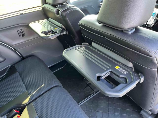 タントカスタムＸＬＥＤヘッドライト／両側電動スライドドア／コーナーセンサー／アイドリングストップ／衝突回避支援システム／横滑り防止装置／オートエアコン／アルミホイール／キーフリーシステム／電動格納ミラー／オートライト（千葉県）の中古車