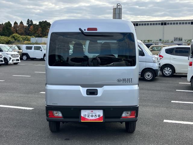 ハイゼットカーゴDXオートライト/衝突回避支援システム/オートハイビーム/横滑り防止装置/コーナーセンサー/AM・FMラジオ/マニュアルエアコン/アイドリングストップ/キーレスエントリー/オーバーヘッドシェルフ(千葉県)の中古車