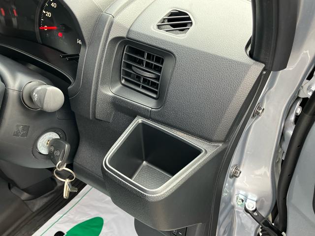 ハイゼットカーゴDXオートライト/衝突回避支援システム/オートハイビーム/横滑り防止装置/コーナーセンサー/AM・FMラジオ/マニュアルエアコン/アイドリングストップ/キーレスエントリー/オーバーヘッドシェルフ(千葉県)の中古車