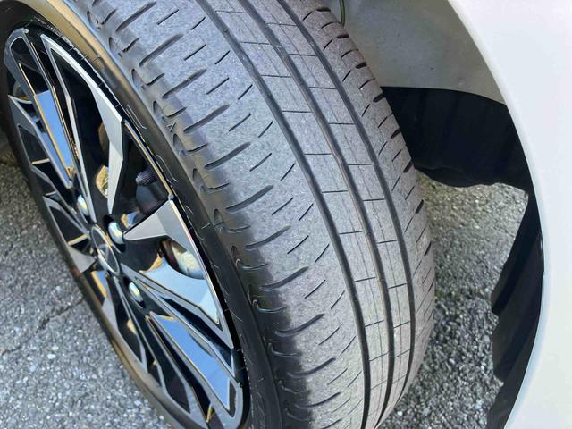 タントカスタムＲＳＬＥＤヘッドライト／両側電動スライドドア／コーナーセンサー／アイドリングストップ／衝突回避支援システム／横滑り防止装置／オートエアコン／アルミホイール／キーフリーシステム／電動格納ミラー／オートライト（千葉県）の中古車