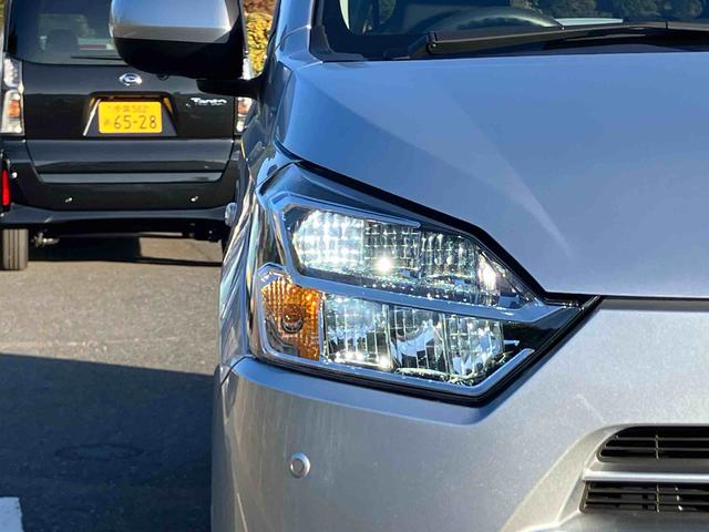 ミライースX SAIIILEDヘッドライト/電動格納ミラー/オートライト/キーレスエントリー/コーナーセンサー/アイドリングストップ/衝突回避支援システム/横滑り防止装置/マニュアルエアコン/盗難防止用セキュリティアラーム(千葉県)の中古車