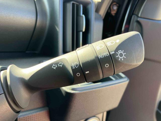 タントカスタムRSLEDヘッドライト/両側電動スライドドア/コーナーセンサー/アイドリングストップ/衝突回避支援システム/横滑り防止装置/オートエアコン/アルミホイール/キーフリーシステム/電動格納ミラー/オートライト(千葉県)の中古車