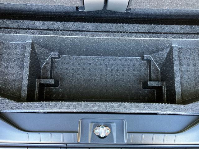 タントカスタムRSLEDヘッドライト/両側電動スライドドア/コーナーセンサー/アイドリングストップ/衝突回避支援システム/横滑り防止装置/オートエアコン/アルミホイール/キーフリーシステム/電動格納ミラー/オートライト(千葉県)の中古車