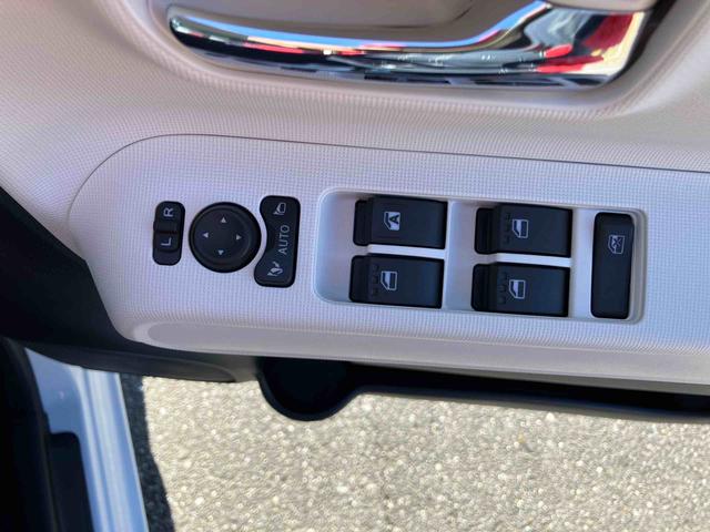 ムーヴキャンバスストライプスG両側電動スライドドア LEDヘッドライト&フォグランプ シートヒーター 保温カップホルダー 電動駐車ブレーキ バックカメラ ステアリングスイッチ コーナーセンサー 衝突被害軽減ブレーキ(千葉県)の中古車