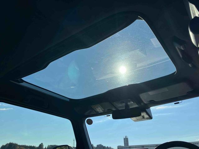 タフトGターボ ダーククロムベンチャー前後ダークガーニッシュ ガラスルーフ ルーフレール 15インチアルミ LEDヘッドライト&フォグランプ バックカメラ シートヒーター 電動駐車ブレーキ 自動追従クルコン 衝突被害軽減ブレーキ(千葉県)の中古車