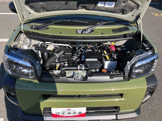 タフトGターボ ダーククロムベンチャー前後ダークガーニッシュ ガラスルーフ ルーフレール 15インチアルミ LEDヘッドライト&フォグランプ バックカメラ シートヒーター 電動駐車ブレーキ 自動追従クルコン 衝突被害軽減ブレーキ(千葉県)の中古車