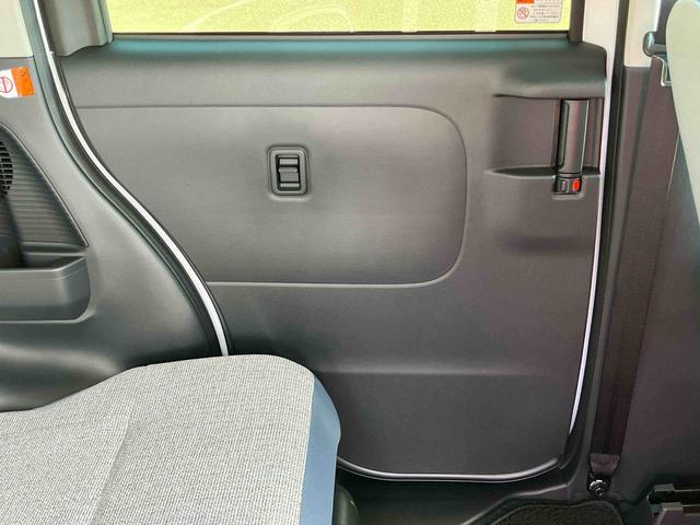 ムーヴキャンバスストライプスGターボ両側電動スライドドア LEDヘッドライト&フォグランプ シートヒーター 保温カップホルダー 電動駐車ブレーキ バックカメラ ステアリングスイッチ 自動追従クルコン 衝突被害軽減ブレーキ(千葉県)の中古車