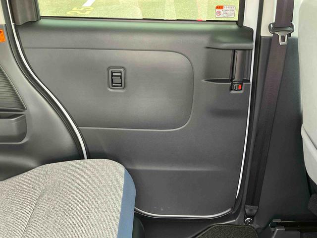 ムーヴキャンバスストライプスGターボ両側電動スライドドア LEDヘッドライト&フォグランプ シートヒーター 保温カップホルダー 電動駐車ブレーキ バックカメラ ステアリングスイッチ 自動追従クルコン 衝突被害軽減ブレーキ(千葉県)の中古車