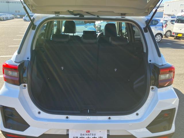 ロッキープレミアムＧ　ＨＥＶアダプティブクルコン　ＬＥＤヘッドライト＆フォグランプ　バックフォグランプ　１７インチアルミホイール　シートヒーター　電動駐車ブレーキ　コーナーセンサー　衝突被害軽減ブレーキ（千葉県）の中古車