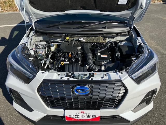 ロッキープレミアムＧ　ＨＥＶアダプティブクルコン　ＬＥＤヘッドライト＆フォグランプ　バックフォグランプ　１７インチアルミホイール　シートヒーター　電動駐車ブレーキ　コーナーセンサー　衝突被害軽減ブレーキ（千葉県）の中古車