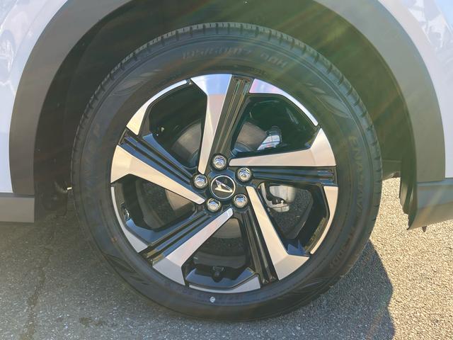 ロッキープレミアムＧ　ＨＥＶアダプティブクルコン　ＬＥＤヘッドライト＆フォグランプ　バックフォグランプ　１７インチアルミホイール　シートヒーター　電動駐車ブレーキ　コーナーセンサー　衝突被害軽減ブレーキ（千葉県）の中古車