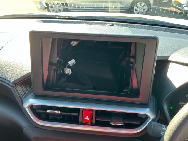 ロッキープレミアムＧ　ＨＥＶアダプティブクルコン　ＬＥＤヘッドライト＆フォグランプ　バックフォグランプ　１７インチアルミホイール　シートヒーター　電動駐車ブレーキ　コーナーセンサー　衝突被害軽減ブレーキ（千葉県）の中古車