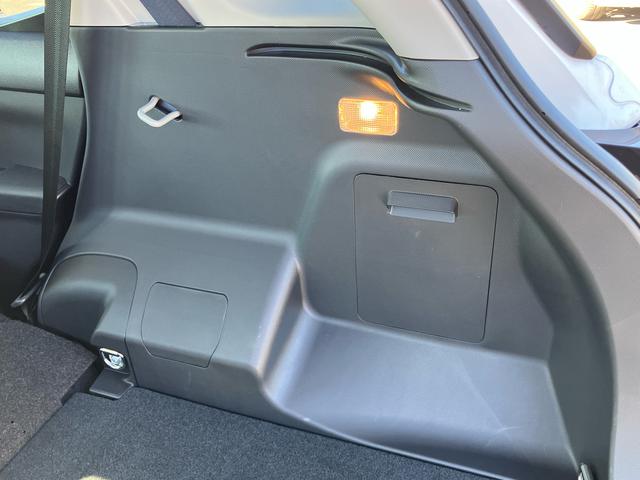 ロッキープレミアムＧ　ＨＥＶアダプティブクルコン　ＬＥＤヘッドライト＆フォグランプ　バックフォグランプ　１７インチアルミホイール　シートヒーター　電動駐車ブレーキ　コーナーセンサー　衝突被害軽減ブレーキ（千葉県）の中古車