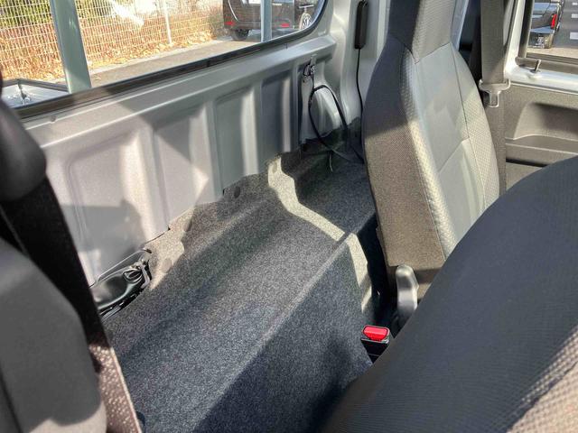 ハイゼットトラックジャンボスタンダード電子制御４ＷＤ　ＣＶＴ　衝突被害軽減ブレーキ　コーナーセンサー　横滑り防止装置　オートライト　アイドリングストップ　スピーカー一体型ＡＭ／ＦＭラジオ　エアコン　パワステ　オーバーヘッドシェルフ（千葉県）の中古車