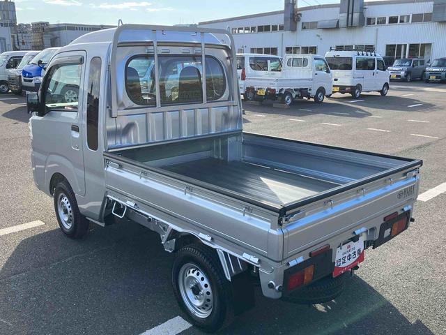 ハイゼットトラックジャンボスタンダード電子制御４ＷＤ　ＣＶＴ　衝突被害軽減ブレーキ　コーナーセンサー　横滑り防止装置　オートライト　アイドリングストップ　スピーカー一体型ＡＭ／ＦＭラジオ　エアコン　パワステ　オーバーヘッドシェルフ（千葉県）の中古車