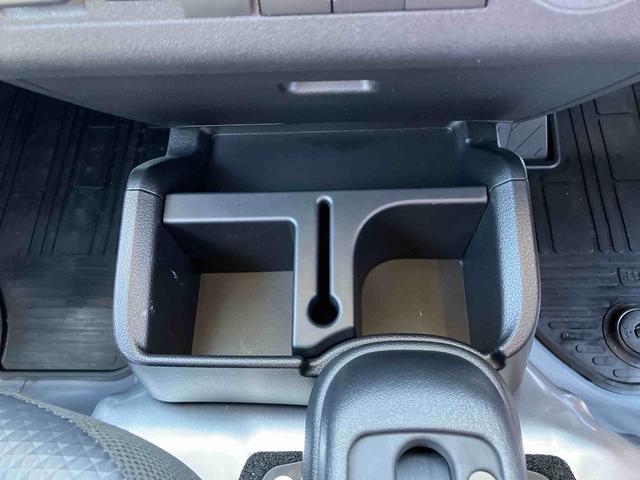 ハイゼットトラックジャンボスタンダード電子制御４ＷＤ　ＣＶＴ　衝突被害軽減ブレーキ　コーナーセンサー　横滑り防止装置　オートライト　アイドリングストップ　スピーカー一体型ＡＭ／ＦＭラジオ　エアコン　パワステ　オーバーヘッドシェルフ（千葉県）の中古車