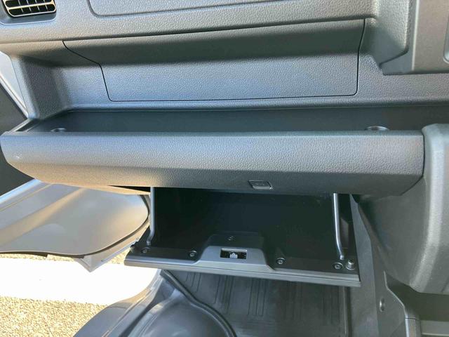 ハイゼットトラックジャンボスタンダード電子制御４ＷＤ　ＣＶＴ　衝突被害軽減ブレーキ　コーナーセンサー　横滑り防止装置　オートライト　アイドリングストップ　スピーカー一体型ＡＭ／ＦＭラジオ　エアコン　パワステ　オーバーヘッドシェルフ（千葉県）の中古車