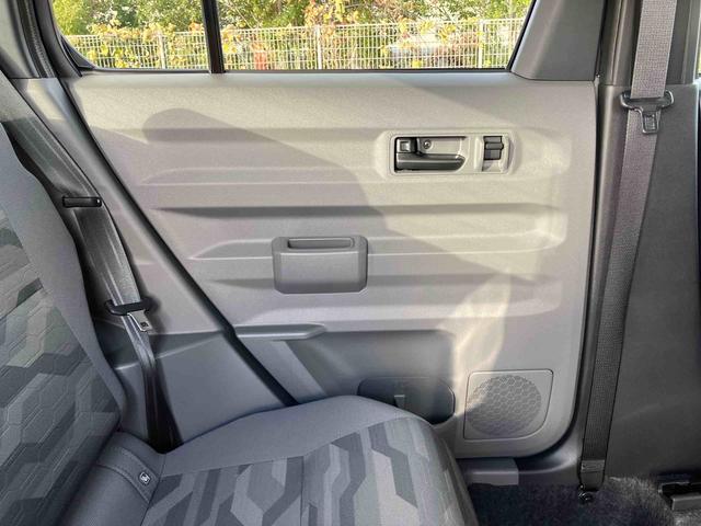 タフトＧターボガラスルーフ　ルーフレール　１５インチアルミホイール　ＬＥＤヘッドライト＆フォグランプ　バックカメラ　シートヒーター　電動パーキングブレーキ　アダプティブクルコン　衝突被害軽減ブレーキ（千葉県）の中古車