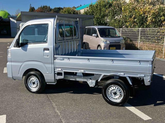 ハイゼットトラックスタンダード衝突被害軽減ブレーキ　コーナーセンサー　横滑り防止装置　オートライト　アイドリングストップ　スピーカー一体型ＡＭ／ＦＭラジオ　エアコン　パワステ（千葉県）の中古車