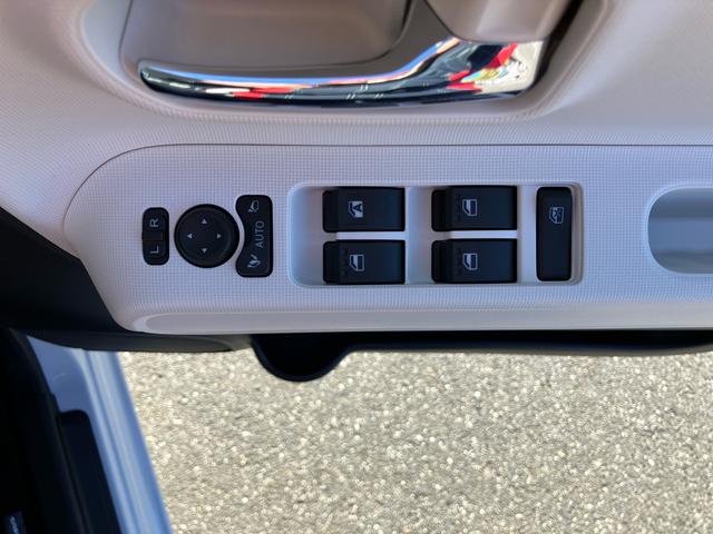 ムーヴキャンバスストライプスＧターボ両側電動スライドドア　ＬＥＤヘッドライト＆フォグランプ　シートヒーター　保温カップホルダー　電動駐車ブレーキ　バックカメラ　ステアリングスイッチ　自動追従クルコン　衝突被害軽減ブレーキ（千葉県）の中古車