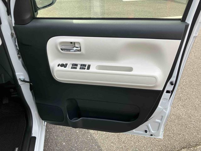 ムーヴキャンバスストライプスＧターボ両側電動スライドドア　ＬＥＤヘッドライト＆フォグランプ　シートヒーター　保温カップホルダー　電動駐車ブレーキ　バックカメラ　ステアリングスイッチ　自動追従クルコン　衝突被害軽減ブレーキ（千葉県）の中古車