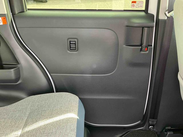 ムーヴキャンバスストライプスＧターボ両側電動スライドドア　ＬＥＤヘッドライト＆フォグランプ　シートヒーター　保温カップホルダー　電動駐車ブレーキ　バックカメラ　ステアリングスイッチ　自動追従クルコン　衝突被害軽減ブレーキ（千葉県）の中古車