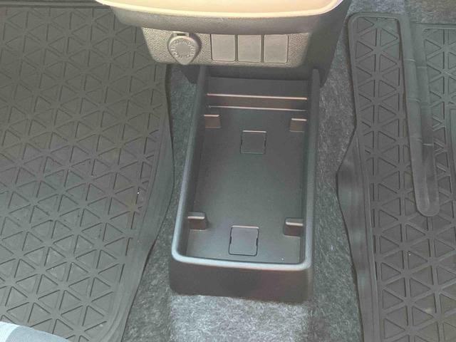 ミライースＸ　ＳＡIIIＬＥＤヘッドライト　電動格納ドアミラー　プライバシーガラス　リヤシートヘッドレスト　オートライト　キーレスエントリー　セキュリティアラーム　横滑り防止装置　コーナーセンサー　衝突被害軽減ブレーキ（千葉県）の中古車