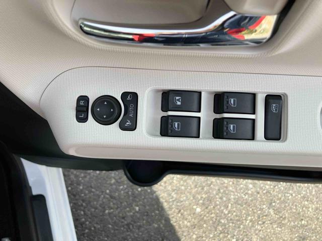 ムーヴキャンバスストライプスＧターボ両側電動スライドドア　ＬＥＤヘッドライト＆フォグランプ　シートヒーター　保温カップホルダー　電動駐車ブレーキ　バックカメラ　ステアリングスイッチ　自動追従クルコン　衝突被害軽減ブレーキ（千葉県）の中古車