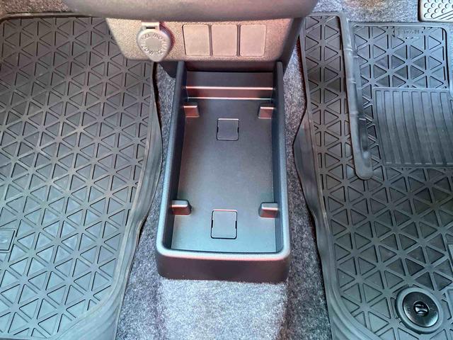 ミライースＬ　ＳＡIII衝突被害軽減ブレーキ（スマートアシスト３）　横滑り防止装置　コーナーセンサー　オートライト　オートハイビーム　キーレスエントリー　セキュリティアラーム　アイドリングストップ（千葉県）の中古車