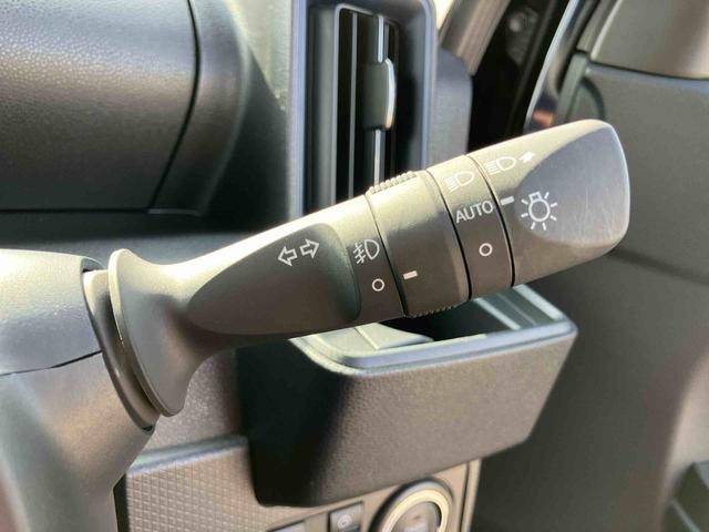 タントカスタムＸバックカメラ　両側電動スライドドア　１４インチアルミ　ＬＥＤヘッド＆フォグランプ　シートヒーター　電動駐車ブレーキ　オートライト　上下２段調節式デッキボード　コーナーセンサー　衝突被害軽減ブレーキ（千葉県）の中古車