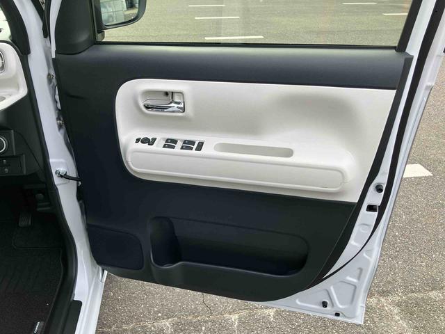 ムーヴキャンバスストライプスＧターボ両側電動スライドドア　ＬＥＤヘッドライト＆フォグランプ　シートヒーター　保温カップホルダー　電動駐車ブレーキ　バックカメラ　ステアリングスイッチ　自動追従クルコン　衝突被害軽減ブレーキ（千葉県）の中古車