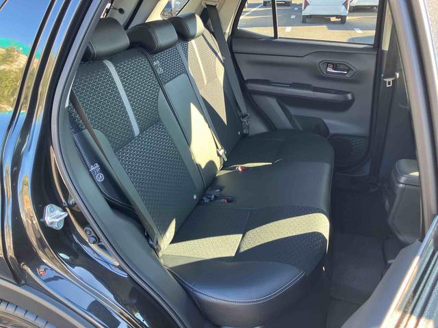 ロッキープレミアムＧ　ＨＥＶアダプティブクルコン　ＬＥＤヘッドライト＆フォグランプ　バックフォグランプ　１７インチアルミホイール　シートヒーター　電動駐車ブレーキ　コーナーセンサー　衝突被害軽減ブレーキ（千葉県）の中古車