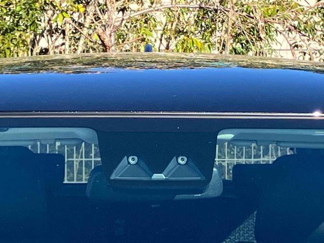 ロッキープレミアムＧ　ＨＥＶアダプティブクルコン　ＬＥＤヘッドライト＆フォグランプ　バックフォグランプ　１７インチアルミホイール　シートヒーター　電動駐車ブレーキ　コーナーセンサー　衝突被害軽減ブレーキ（千葉県）の中古車