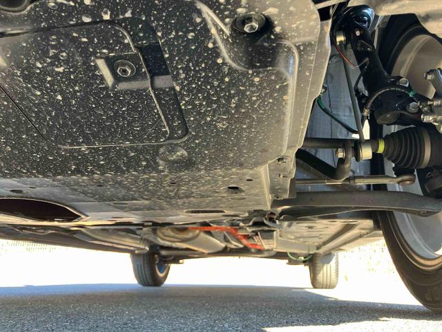 ロッキープレミアムＧ　ＨＥＶアダプティブクルコン　ＬＥＤヘッドライト＆フォグランプ　バックフォグランプ　１７インチアルミホイール　シートヒーター　電動駐車ブレーキ　コーナーセンサー　衝突被害軽減ブレーキ（千葉県）の中古車