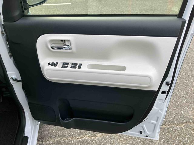 ムーヴキャンバスストライプスＧ両側電動スライドドア　ＬＥＤヘッドライト＆フォグランプ　シートヒーター　保温カップホルダー　電動駐車ブレーキ　バックカメラ　ステアリングスイッチ　コーナーセンサー　衝突被害軽減ブレーキ（千葉県）の中古車