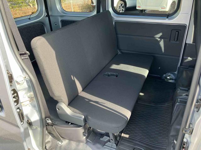 ハイゼットカーゴＤＸ衝突被害軽減ブレーキ　コーナーセンサー　オートライト　プライバシーガラス　フロントパワーウィンドウ　オーバーヘッドシェルフ　スピーカー一体型ＡＭ・ＦＭラジオ　キーレスエントリー　アイドリングストップ（千葉県）の中古車