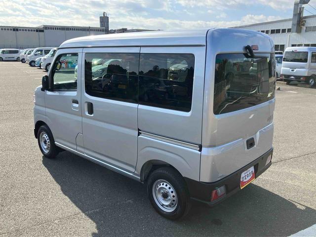 ハイゼットカーゴＤＸ衝突被害軽減ブレーキ　コーナーセンサー　オートライト　プライバシーガラス　フロントパワーウィンドウ　オーバーヘッドシェルフ　スピーカー一体型ＡＭ・ＦＭラジオ　キーレスエントリー　アイドリングストップ（千葉県）の中古車