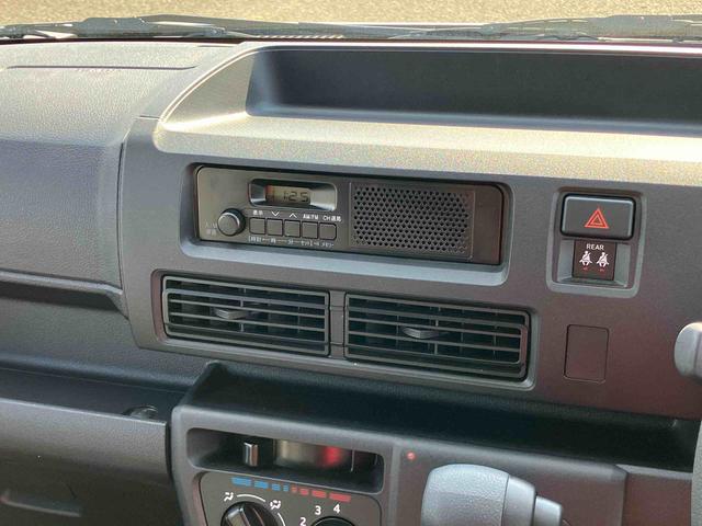 ハイゼットカーゴＤＸ衝突被害軽減ブレーキ　コーナーセンサー　オートライト　プライバシーガラス　フロントパワーウィンドウ　オーバーヘッドシェルフ　スピーカー一体型ＡＭ・ＦＭラジオ　キーレスエントリー　アイドリングストップ（千葉県）の中古車