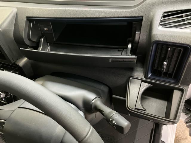 タントカスタムＲＳターボエンジン　１５インチアルミ　バックカメラ　両側電動スライドドア　シートヒーター　電動駐車ブレーキ　ＬＥＤライト＆フォグ　上下２段調節式デッキボード　コーナーセンサー　衝突被害軽減ブレーキ（千葉県）の中古車