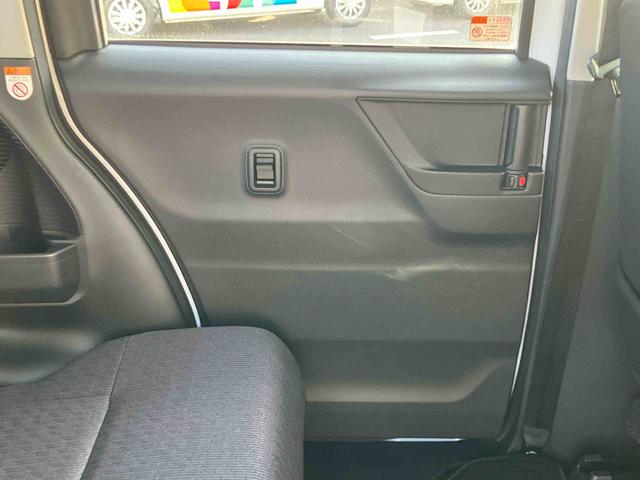 ムーヴＲＳターボエンジン　１５インチアルミ　バックカメラ　両側電動スライドドア　シートヒーター　電動駐車ブレーキ　ＬＥＤライト＆フォグ　上下２段調節式デッキボード　コーナーセンサー　衝突被害軽減ブレ（千葉県）の中古車