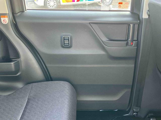 ムーヴＲＳターボエンジン　１５インチアルミ　バックカメラ　両側電動スライドドア　　電動駐車ブレーキ　ＬＥＤライト＆フォグ　コーナーセンサー　衝突被害軽減ブレーキ　ステアリングスイッチ　自動追従クルコン（千葉県）の中古車