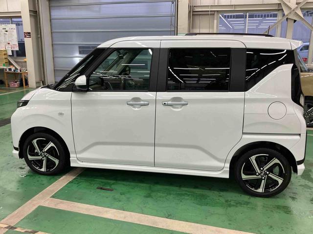 ムーヴＲＳＬＥＤヘッドライト／両側電動スライドドア／アダプティブクルーズコントロール／コーナーセンサー／アイドリングストップ／衝突回避支援システム／横滑り防止装置／電動格納ミラー／電動パーキングブレーキ（千葉県）の中古車