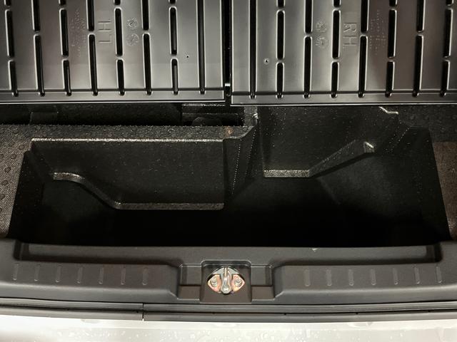 ムーヴＲＳターボエンジン　１５インチアルミ　バックカメラ　両側電動スライドドア　　電動駐車ブレーキ　ＬＥＤライト＆フォグ　コーナーセンサー　衝突被害軽減ブレーキ　ステアリングスイッチ　自動追従クルコン（千葉県）の中古車